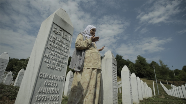 Srebrenitsa Katliamı, soykırımı nedir? Srebrenitsa nerede? Srebrenitsa Katliamı kim, nerede yaptı? Srebrenitsa Katliamı 28 yıl oldu mu 2023 son dakika
