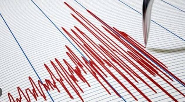 İzmir'de korkutan deprem 2