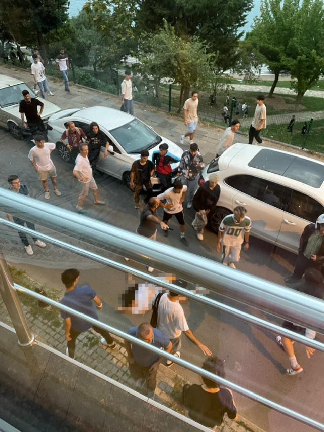 Kadıköy'de Tartışma Sonucu Kadın Pencereden Atılarak Öldürüldü